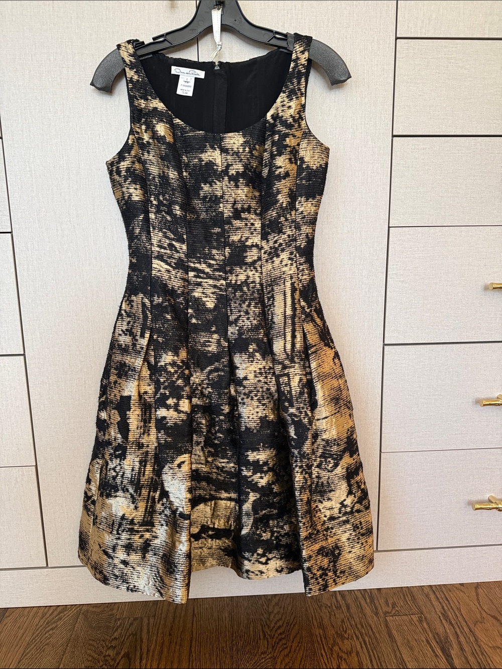 Oscar de la Renta Black and Gold Brocade Toile Fit-and-Flare Dress